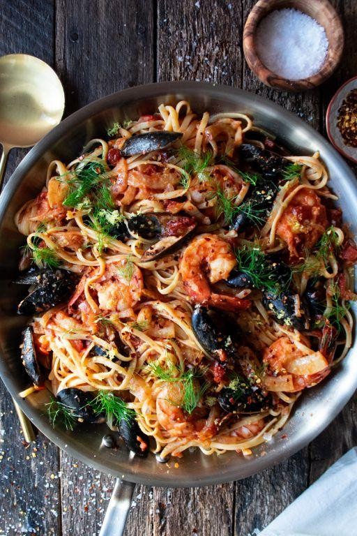 Spicy Tomato Seafood Pasta