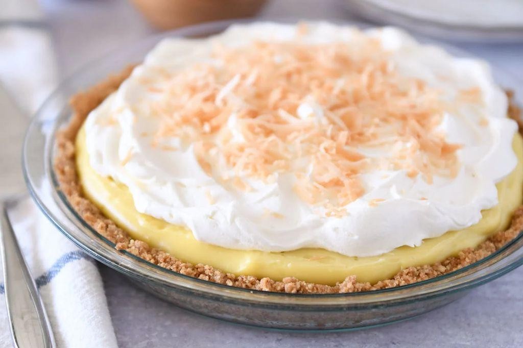 Straightforward Coconut Cream Pie