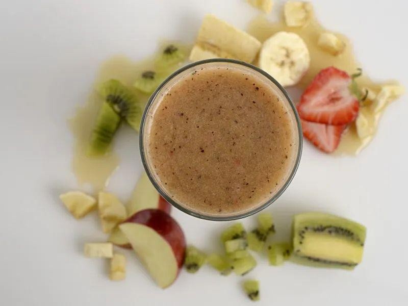 Strawberry Kiwi Morning Booster