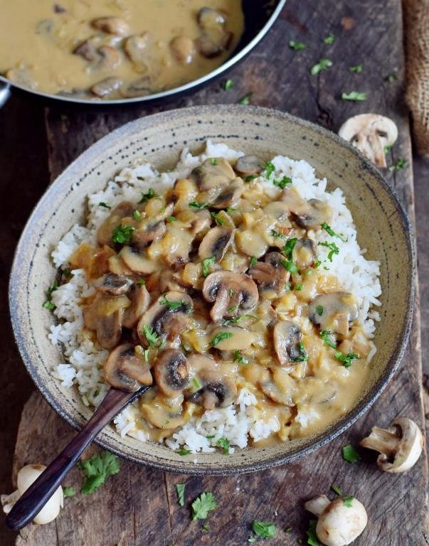 Tasty Vegan Mushroom Stroganoff