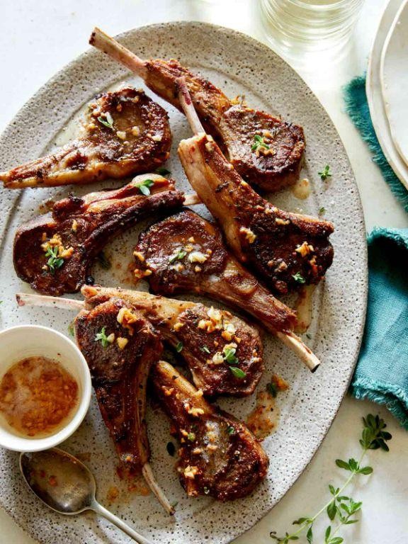 Tender Lamb Chops with Garlic Butter
