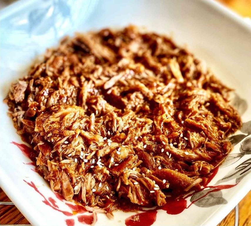 Teriyaki Glazed Pulled Pork