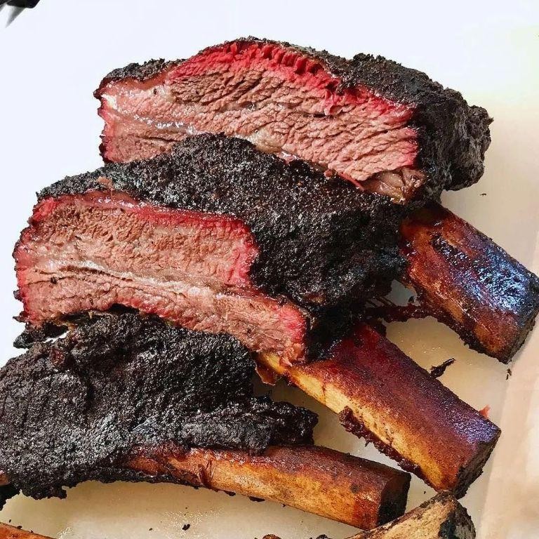 Texas-Style Dry Rubbed Grilled Beef Ribs