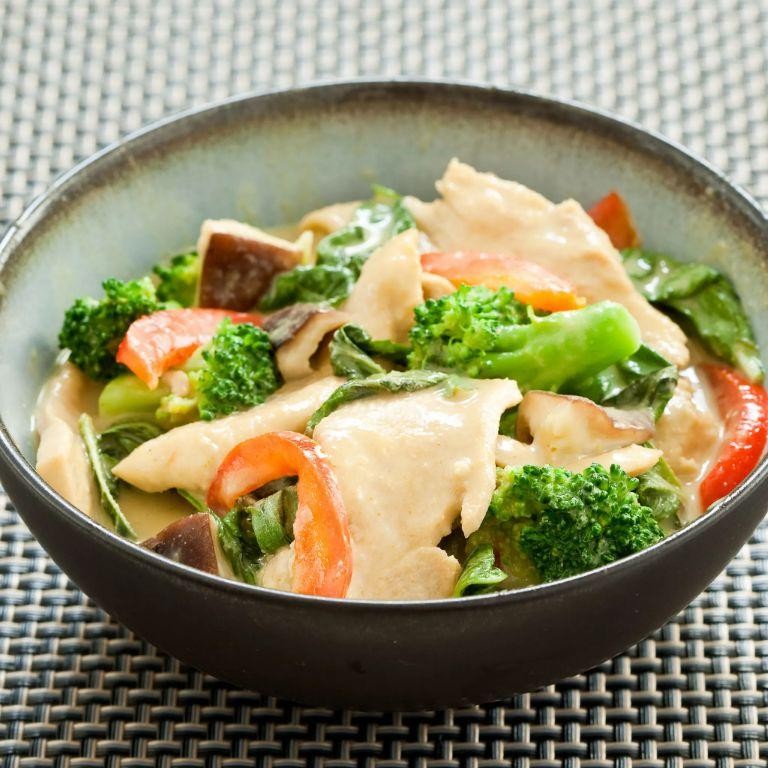 Thai Green Curry Chicken with Broccoli