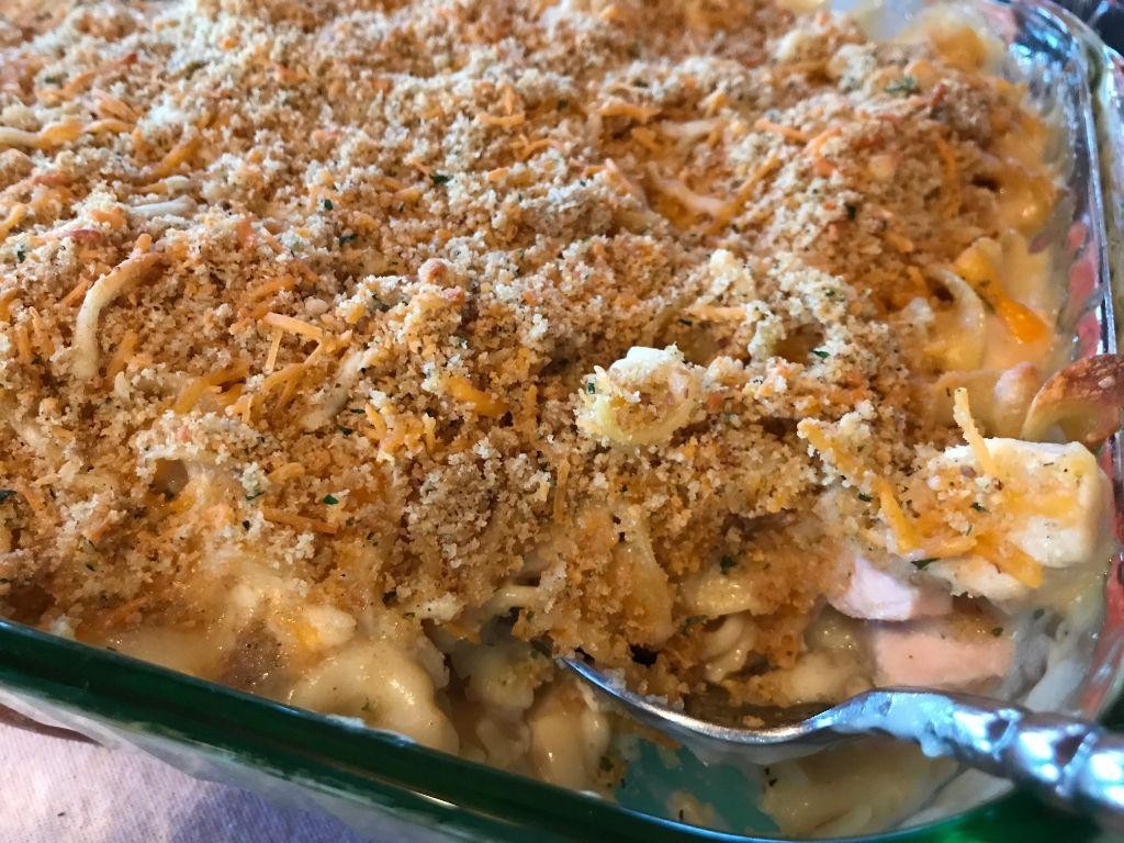 Traditional Turkey and Gravy Casserole