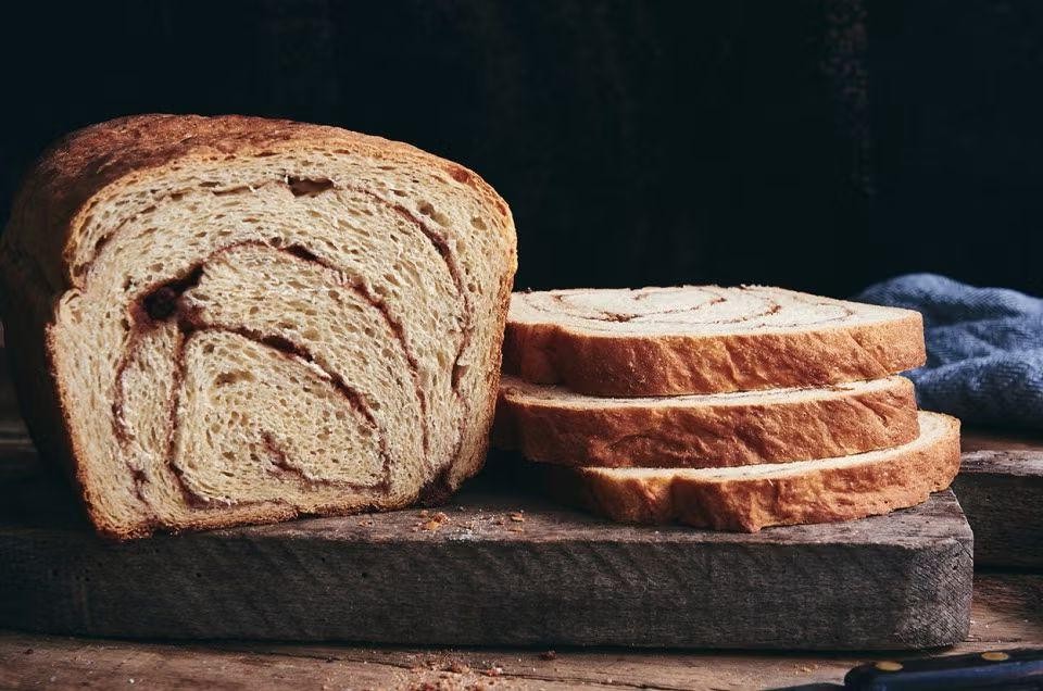 Whole Wheat Cinnamon Swirl Bread