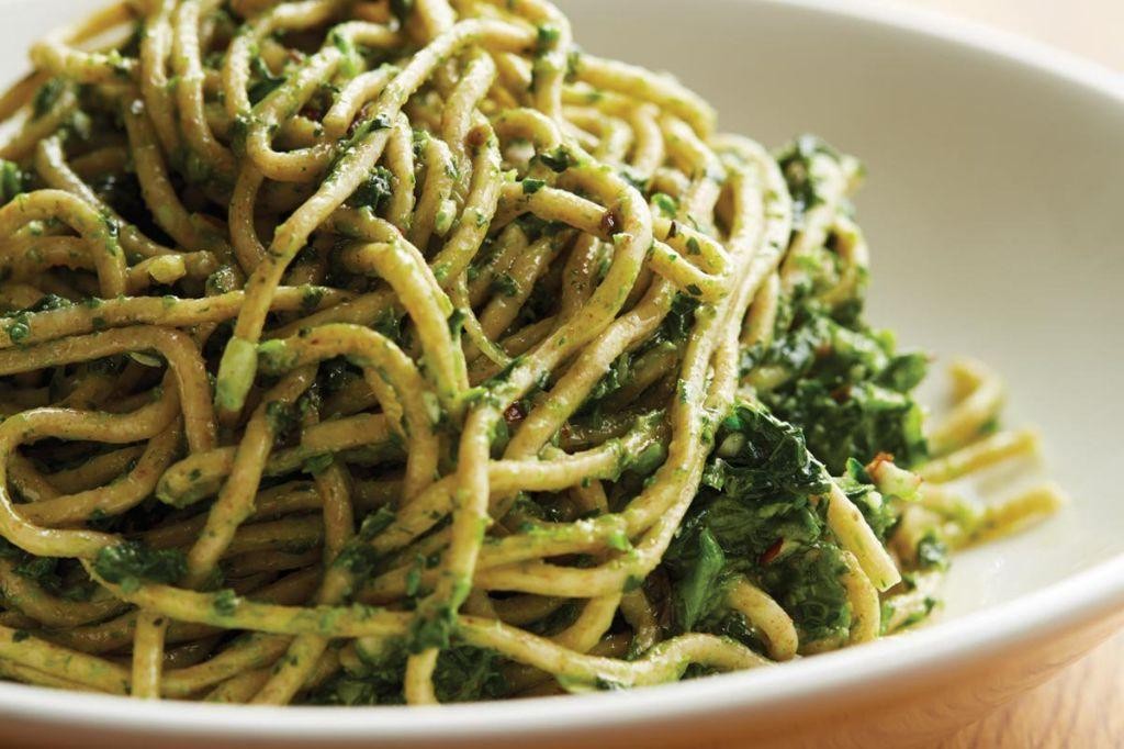Whole Wheat Pasta with Broccoli and Pesto
