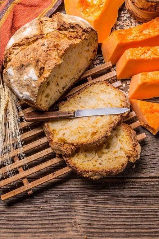 Whole Wheat Pumpkin Bread with Yeast