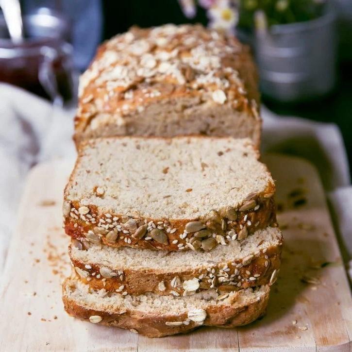 Whole Wheat and Oats Breakfast Loaf