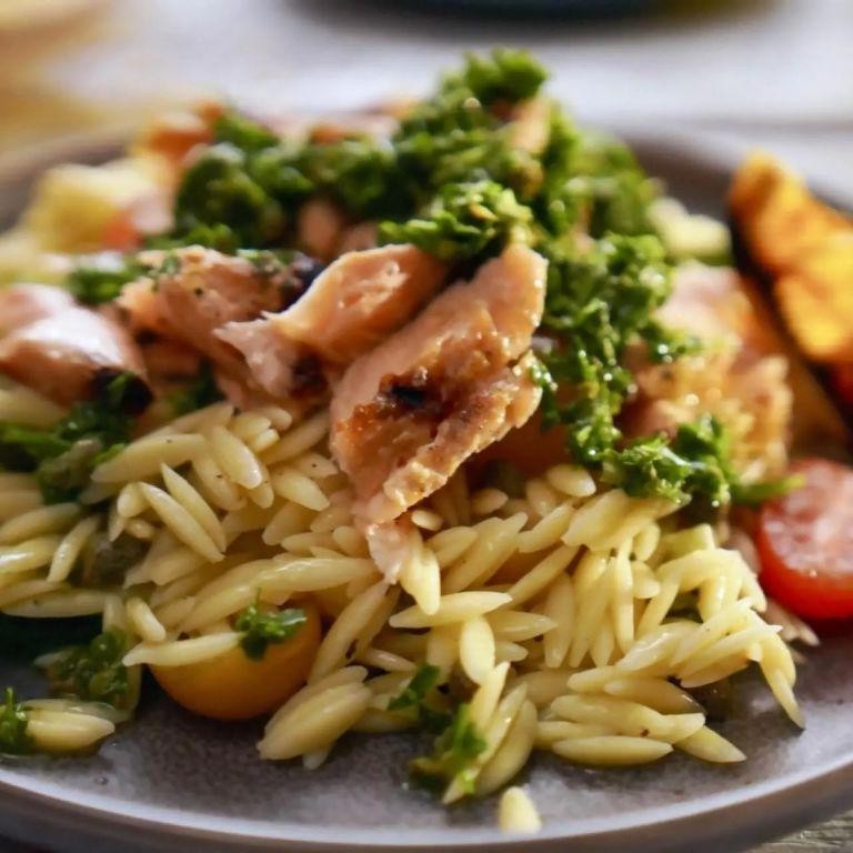 Zesty Lemon Pesto Orzo with Grilled Salmon